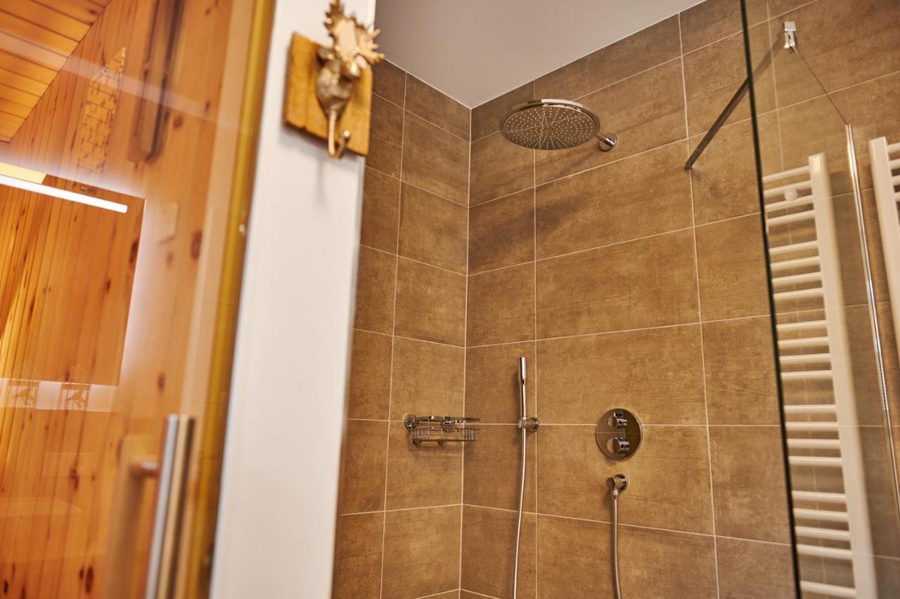 Die Tauplitz Lodges - Adler Auszeit Lodge D6 By Aa Holiday Homes Ngoại thất bức ảnh